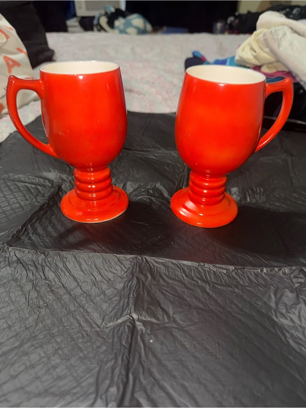 Red Ceramic Stemmed Goblet - Stylish Dining Glassware